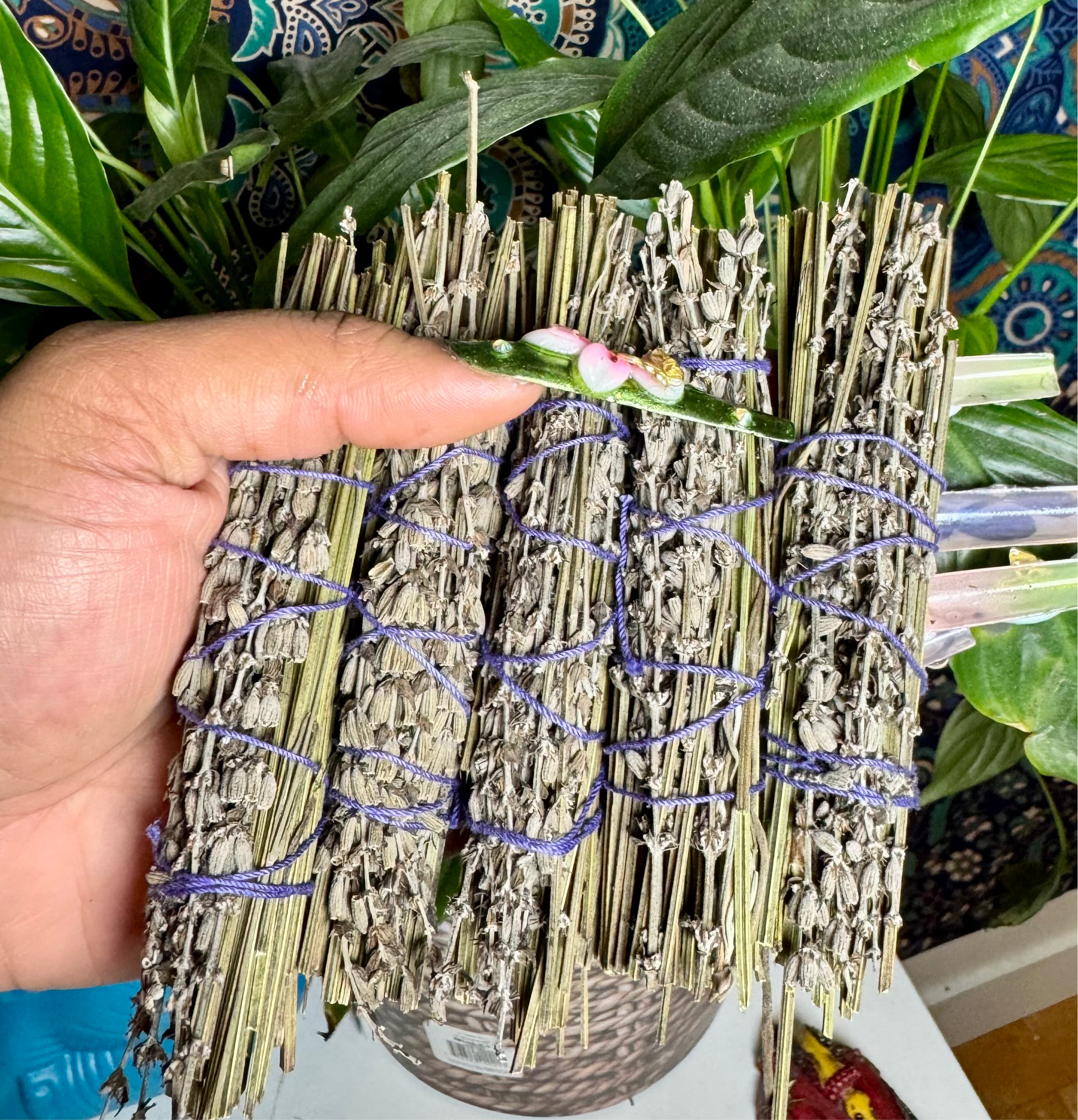 Bâtonnets de Lavande – Purification & Sérénité Spirituelle
